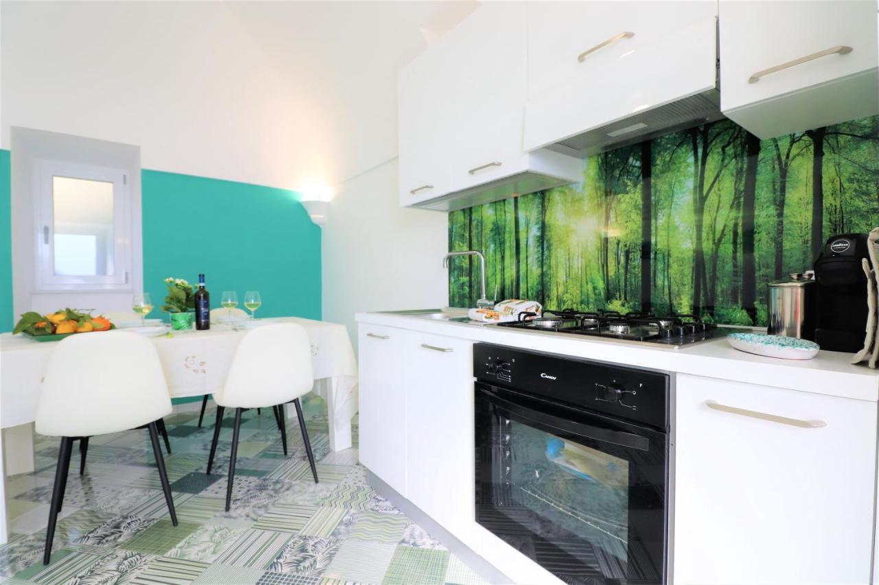Mary'S Apartments - De Vivo Realty Massa Lubrense Bagian luar foto