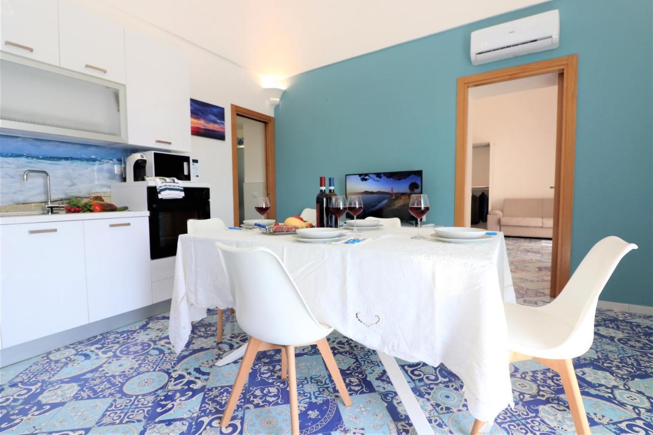 Mary'S Apartments - De Vivo Realty Massa Lubrense Bagian luar foto